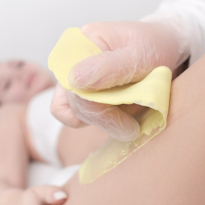 Thighs Waxing